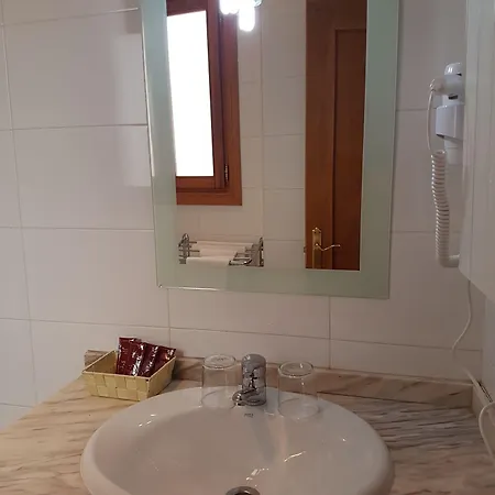 San Miguel Ξενοδοχείο 2*