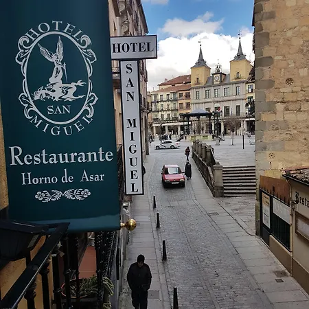 San Miguel 2* Segovia