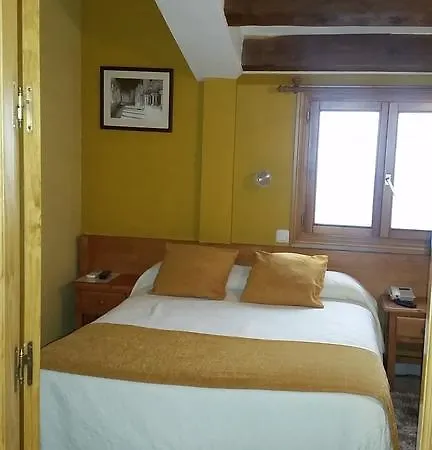 San Miguel Szálloda 2*